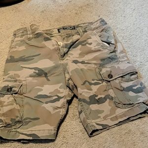 American eagle men cargo shorts